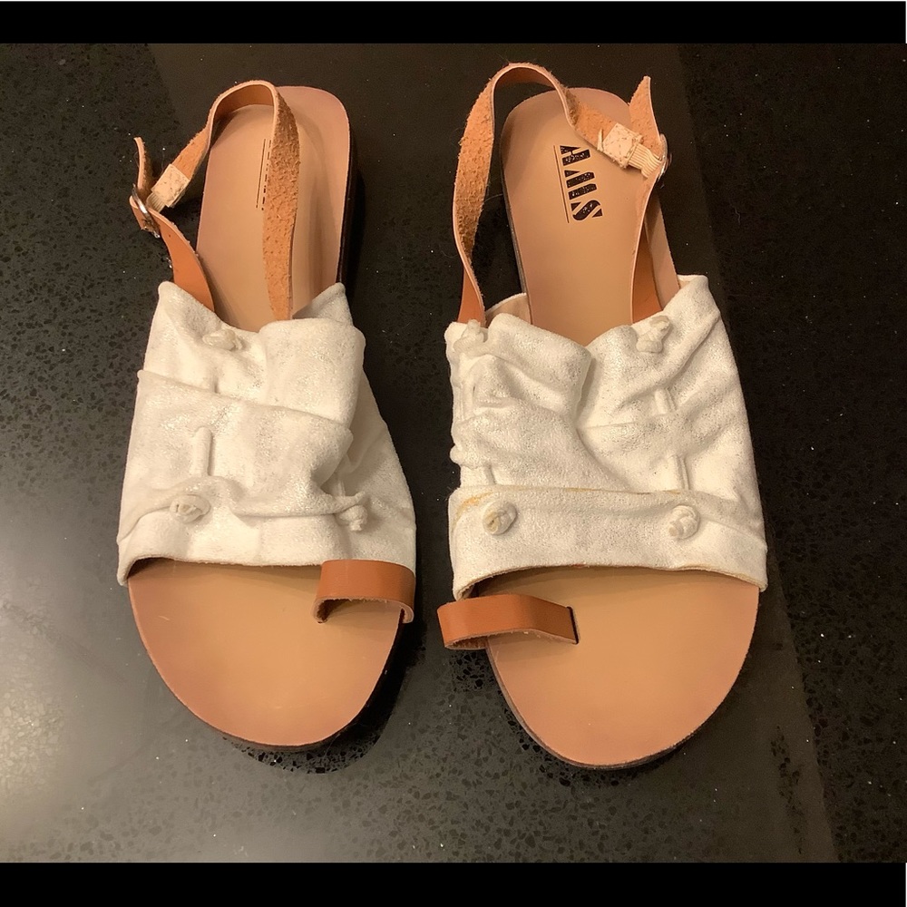 Cute sandals size 11 New